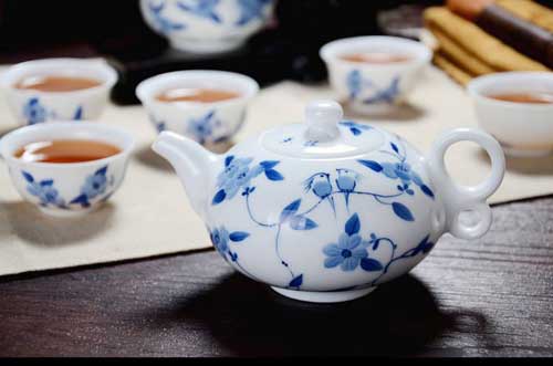 十大陶瓷品牌支招加盟商選擇優(yōu)質陶瓷品牌策略