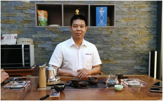 《聚焦伊盾榜樣》第一期:伊盾始興店李總的成功創(chuàng)業(yè)之路