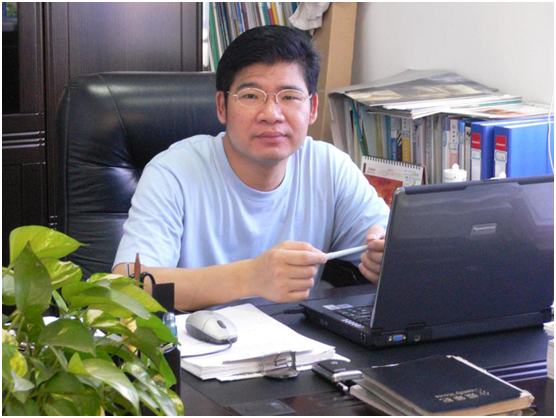 恒保防火玻璃總經理陳沃林：天道酬勤，創(chuàng)新創(chuàng)造未來
