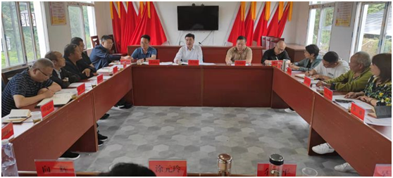 李昌海同志心系“傳統(tǒng)村落”，赴五道水徐家寨古村落調(diào)研
